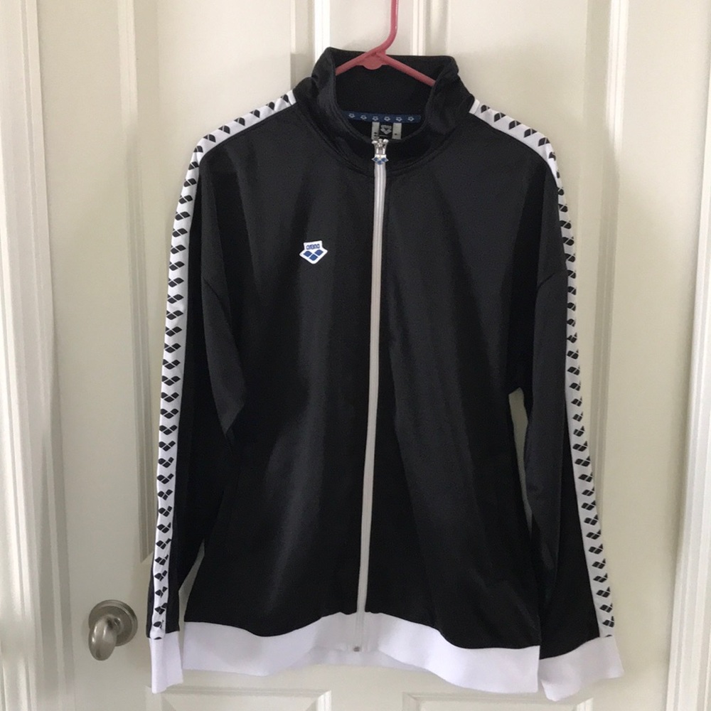 Arena Men’s Performance Jacket brand new